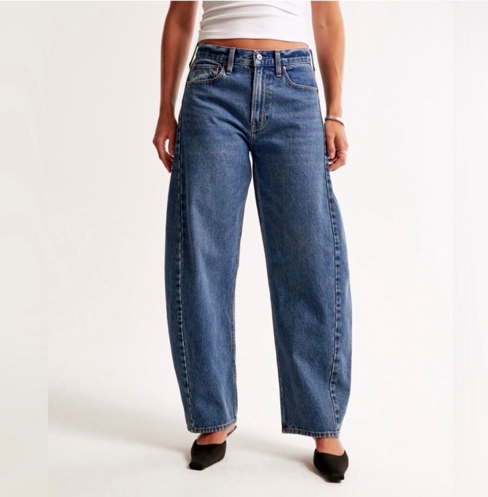 Abercrombie & Fitch Barrel Jeans Mid Rise 29R Classic Blue Denim